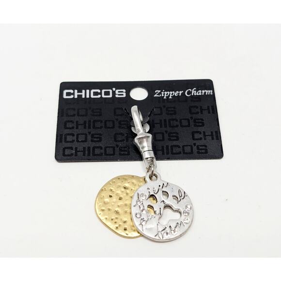 Chico's Zipper Charm Silver Gold Tone Paw Print Pet New - Picture 1 of 4